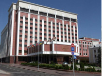 В Минске собирается трехсторонняя группа