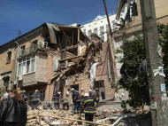 Полиция помогает в ликвидации последствий взрыва в Киеве, а также разыскивает всех жителей дома 