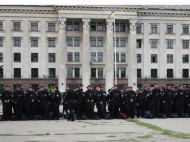 Полиция Одессы вводит проверки граждан, осмотр личных вещей и транспорта