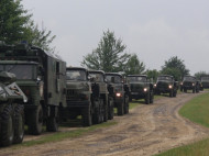 Президент Молдовы запретил военным ехать на учения в Украину