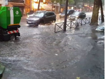 Затопленная улица Парижа