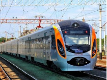 Пассажирам поезда, задержавшегося из-за Саакашвили, пообещали компенсации
