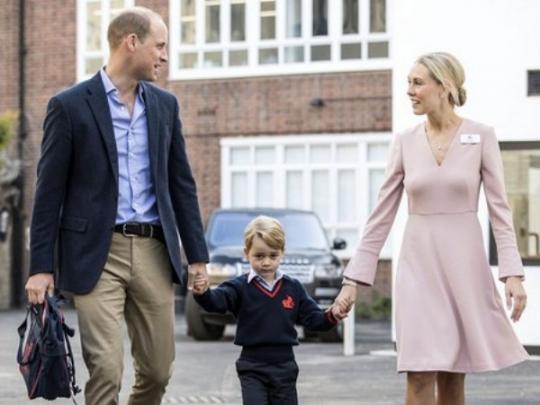 Принц Уильям привел сына в школу