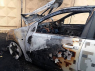 В Николаеве сожгли автомобиль директора антикоррупционного департартамета горсовета (фото)
