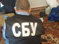 На Николаевщине при попытке сжечь комбайны задержаны два бандита, вымогавшие у фермера 100 тысяч долларов (фото)