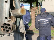 Ситуация в Калиновке: спасатели продолжают очистку территории вокруг арсенала