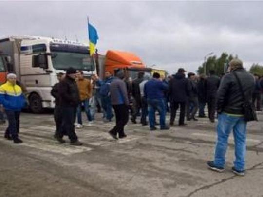 На Волыни шахтеры перекрыли международную трассу между Киевом и Варшавой (фото)