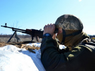 В зоне АТО не прекращаются обстрелы, ранен украинский военнослужащий