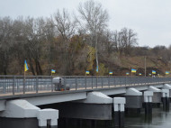 На Луганщине восстановили стратегический мост, разрушенный боевиками в 2014 году (фото, видео)