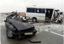 31 декабря и 1 января в житомирской и львовской областях в двух совершенно аналогичных(! ) автокатастрофах с участием пассажирских автобусов четыре человека погибли и 25 получили травмы