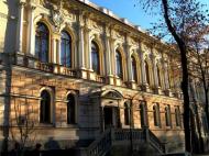 В Киеве знаменитый музей жалуется на небывало низкую температуру в залах (фото)