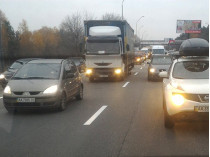 пробка на въезде в Киев