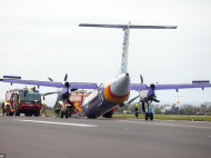 В Белфасте совершил аварийную посадку пассажирский самолет (фото, видео, обновлено)