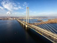Начиная с 26 ноября, почти месяц сохранятся трудности с передвижением по Южному мосту