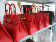Из магазина в Гонконге похищены 15 дизайнерских сумочек «секонд-хенд» на 184 тысячи долларов 