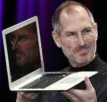 Уже в феврале в продаже появится самый тонкий в мире ноутбук, толщина которого составляет всего четыре миллиметра