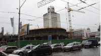 Недостроенный торгово-развлекательный центр «троицкий» возле национального спорткомплекса «олимпийский» в киеве все-таки снесут