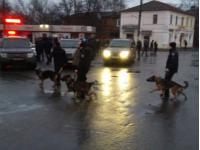 В Харькове неизвестный со взрывчаткой захватил отделение «Укрпочты» (фото)