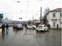 Из здания «Укрпочты» освободили нескольких заложников