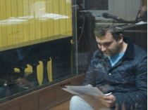 В Николаеве суд арестовал директора аэропорта на 60 суток с возможностью залога 2,5 миллиона гривень (ФОТО, ВИДЕО)