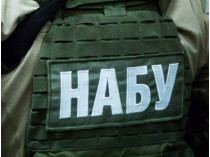 Подозреваемый во взятке одесский депутат Бабенко сбежал от НАБУ