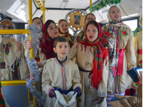 В Старый Новый год по Николаеву ездит «рождественский троллейбус» (ФОТО)