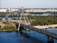 В Киеве 23 января частично ограничат движение на Московском мосту через Десенку