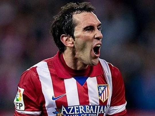 Капитан «Атлетико» прямо на футбольном поле лишился трех зубов (фото, видео)