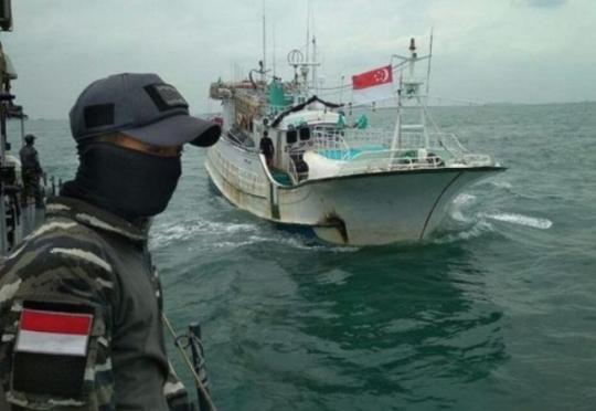 В Индонезии задержали судно с тонной наркотиков