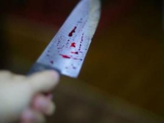 Во Львове девушка подрезала ножом двух парней