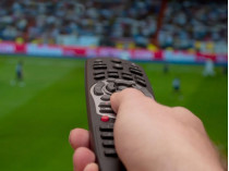 Футбол на TV 16—18 февраля: где смотреть матчи чемпионата Украины 