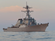 В Черное море вошел эсминец, атаковавший "Томагавками" базу войск режима Асада