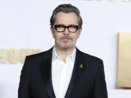 Гэри Олдмен получил премию BAFTA за роль Черчилля в "Темных временах"