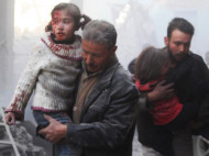 Война в Сирии: от ударов войск Асада в пригороде Дамаска погибли более 70 мирных жителей