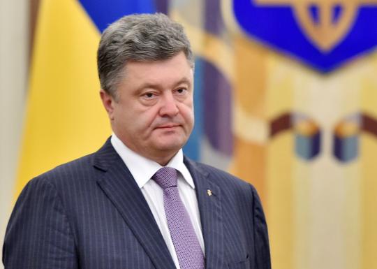 Петр Порошенко принимает участие в судебном заседании по делу Януковича (прямая трансляция)