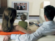 Ученые выяснили связь между просмотром телевизора и появлением венозного тромбоза
