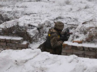 Российско-террористические войска усилили обстрелы на Луганском направлении