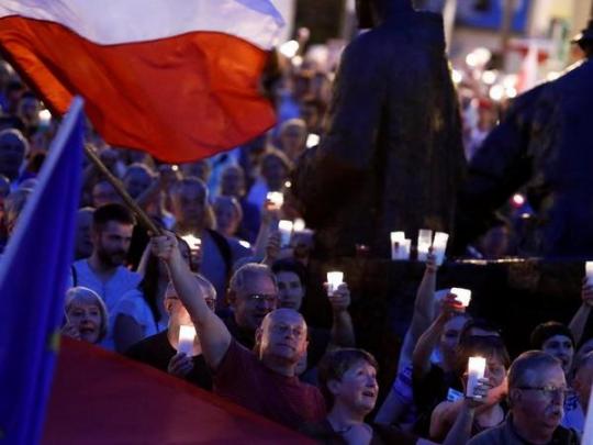Акция протеста против судебной реформы в Польше