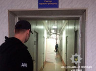Оперативники угрозыска торговали информацией с закрытых серверов МВД (фото)