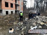 На месте самоубийства 13-летней киевлянки обнаружили предсмертную записку
