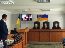 На суде по делу Януковича крымчанка рассказала о своем участии в Антимайдане