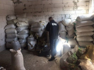 На Житомирщине СБУ конфисковала три тонны нелегального янтаря (фото)