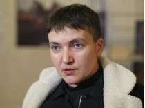 Савченко показала, какие гранаты она приносила в Верховную Раду