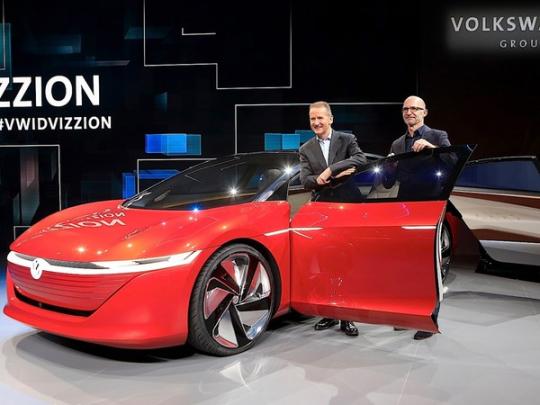Volkswagen I.D. Vizzion 
