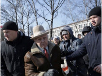 В Беларуси задержали лидера оппозиции Статкевича