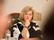 "Следующими станут брифинги террористов ОРДЛО?" — Ирина Геращенко возмущена брифингом Януковича