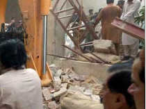 Обрушение крыши в Пакистане
