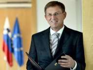Словения отзывает своего посла в России, — премьер-министр
