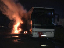 Во Львове подожгли польский туристический автобус