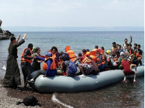 лодка с мигрантами
